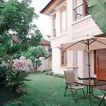 Fernasya House
