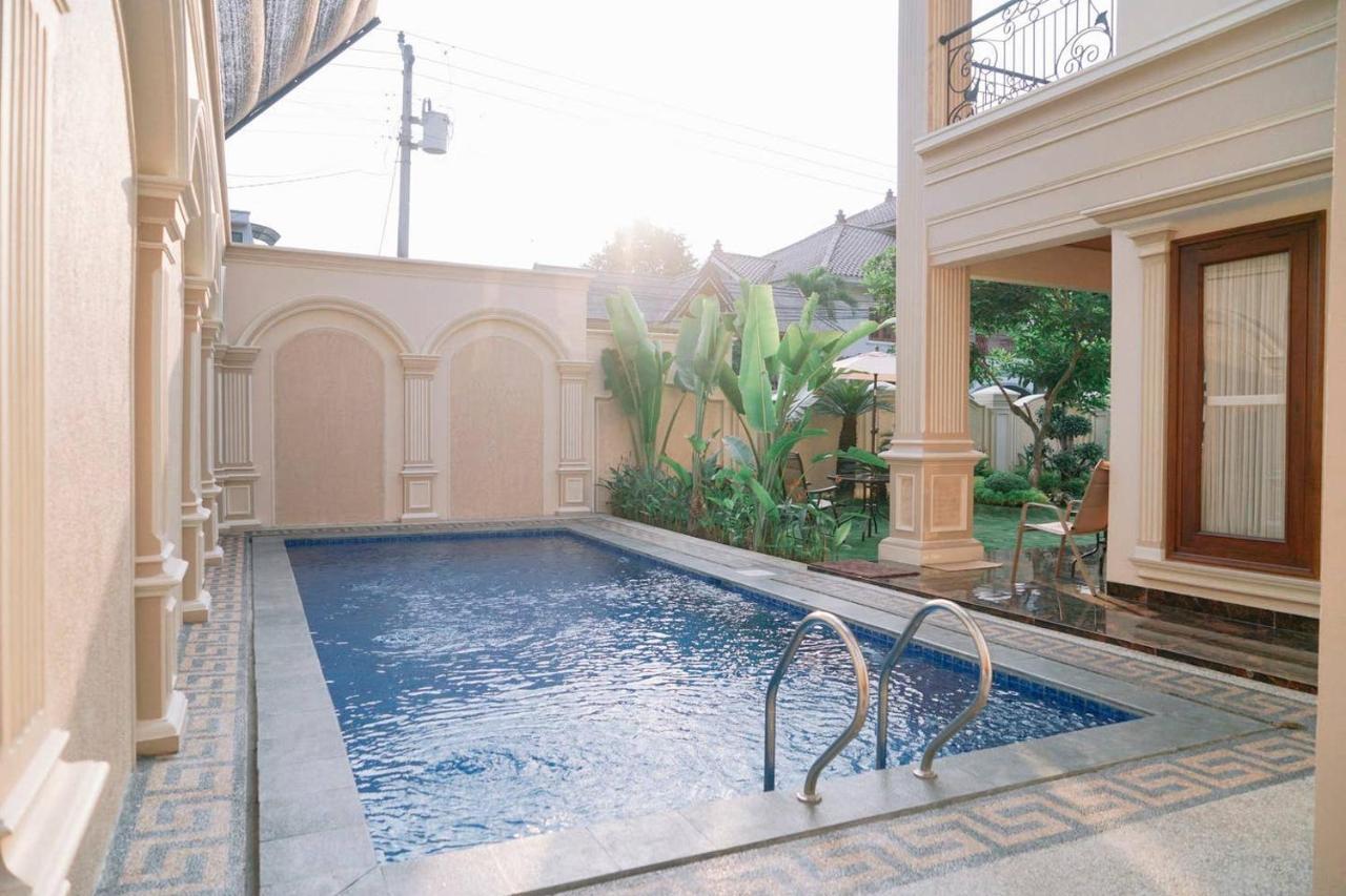Fernasya House Villa *